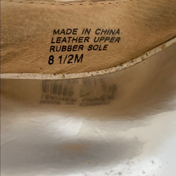 Shoes!!!! 👠 - Picture 4 of 4